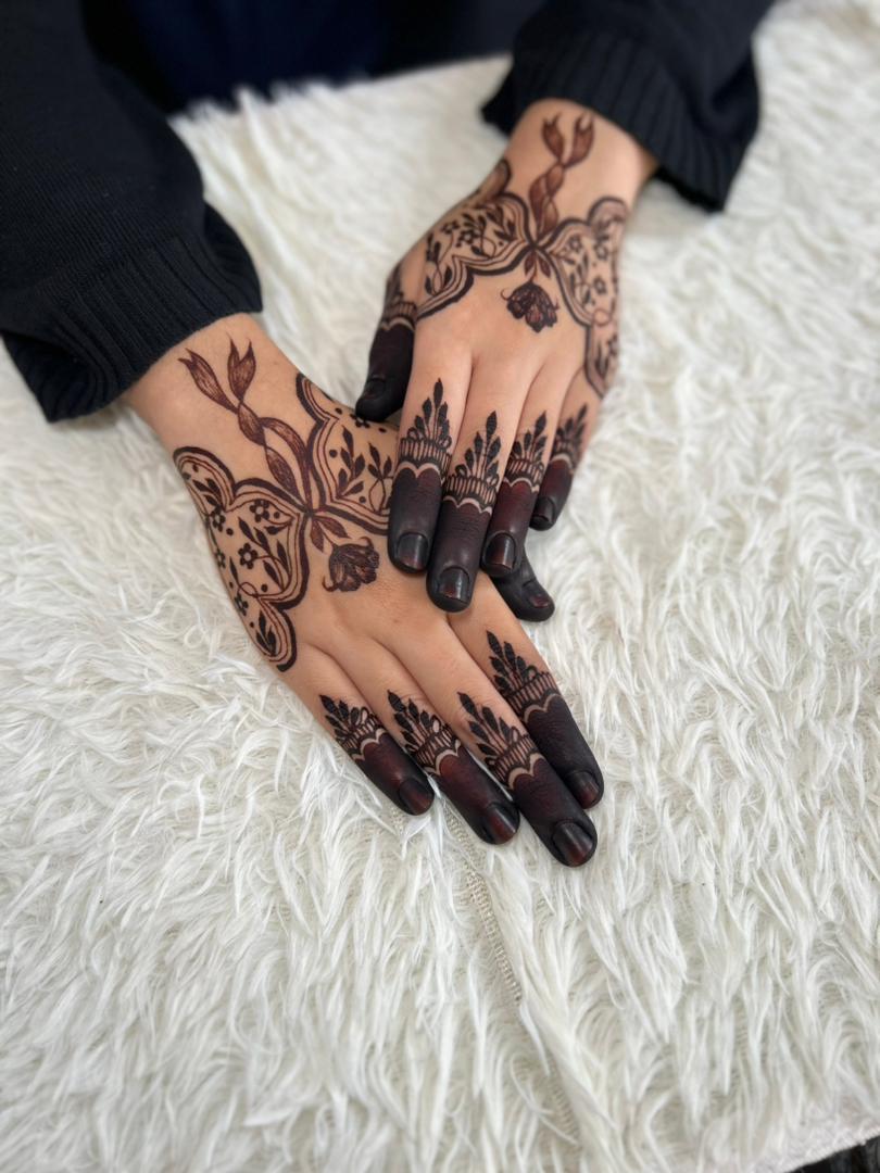 Inai Bawah RM200